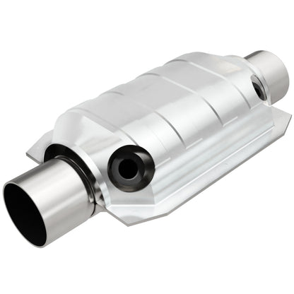 MagnaFlow Universal Catalytic Converter 2.25 W/Dual O2 Boss