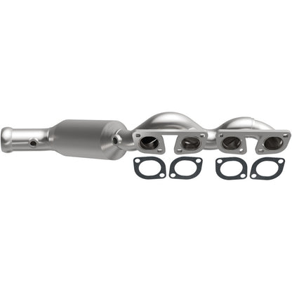 MagnaFlow 07-10 BMW X5 4.8L Direct Fit Converter