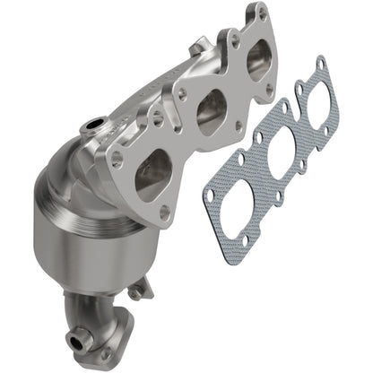 MagnaFlow Direct Fit Catalytic Converter 13-14 Santa Fe 3.3L Manifold