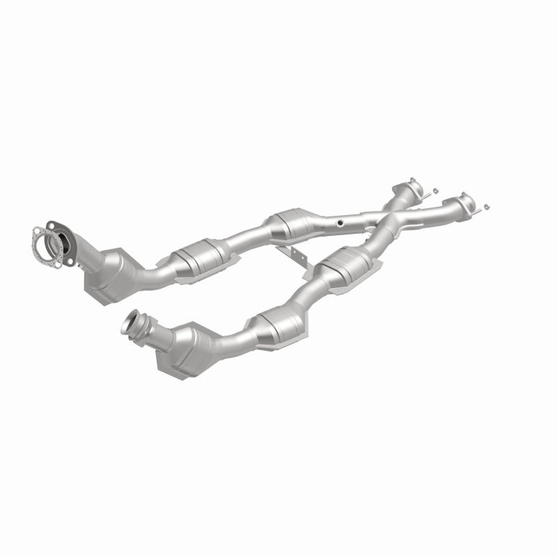 MagnaFlow Direct Fit Catalytic Converter 96-98 Mustang GT 4.6L 50S