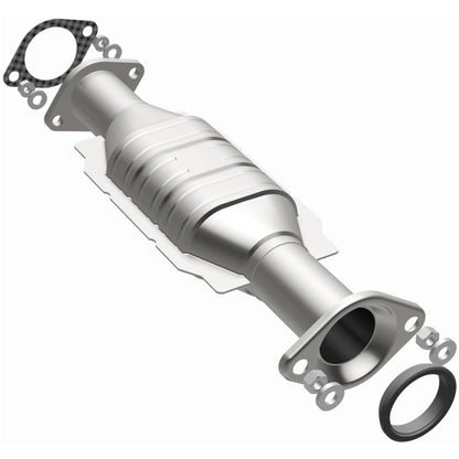 MagnaFlow Direct Fit Catalytic Converter 01-02 Montero 3.5L Rear