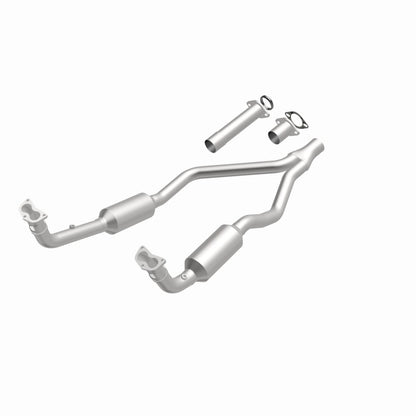 MagnaFlow Direct Fit Catalytic Converter 90-93 Land Rover Range Rover 3.9L V8