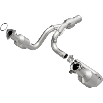 MagnaFlow Direct Fit Catalytic Converter 2015 GMC Yukon XL V8 6.2L