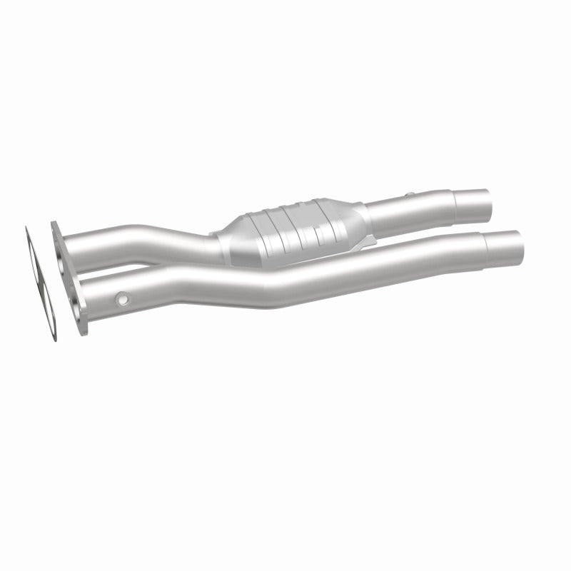 MagnaFlow 96-99 Chevy C2500 Suburban 7.4L Direct Fit Converter