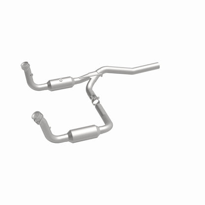 MagnaFlow 2008 Jeep Liberty 3.7L Direct Fit Converter