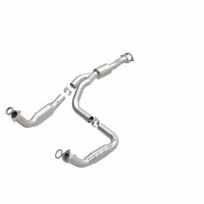 MagnaFlow Direct Fit Catalytic Converter 2011-2012 EXPRESS 2500 6.0L 6.0L Underbody