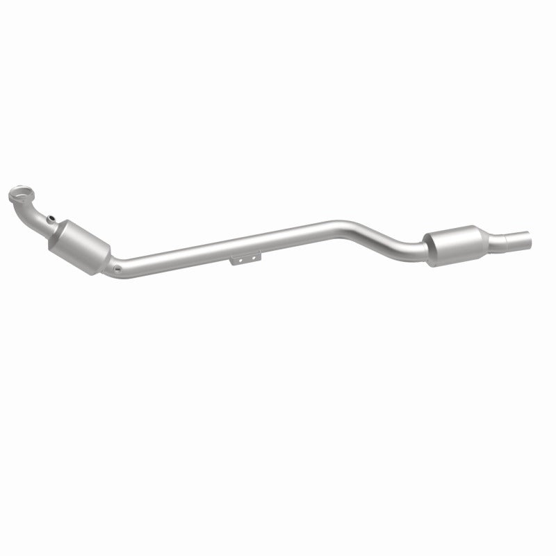 MagnaFlow Direct Fit Catalytic Converter 02-04 Mercedes C32 3.2L Passenger Side