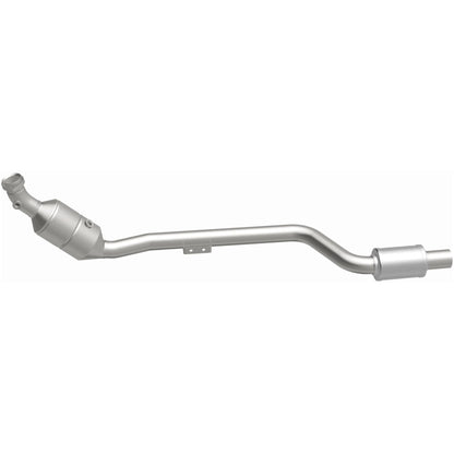 MagnaFlow Direct Fit Catalytic Converter 06-07 Mercedes C230 2.5L Passenger Side