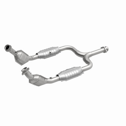 MagnaFlow Direct Fit Catalytic Converter 01-04 Ford Mustang 3.8L CA