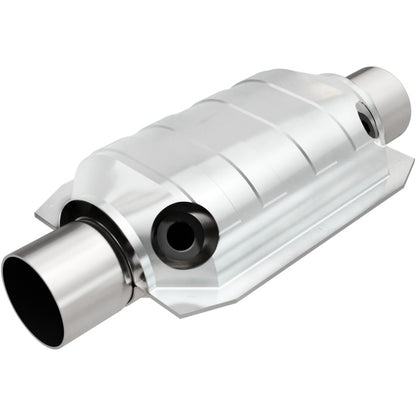 MagnaFlow Universal Catalytic Converter 2.25 W/Dual O2 Boss