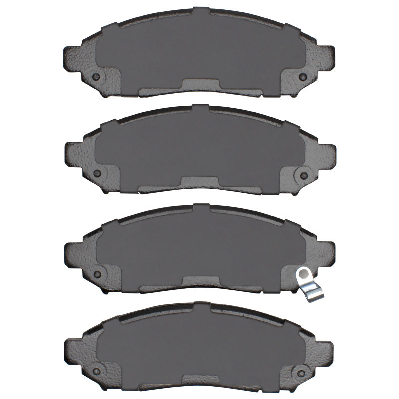 R1 Concepts R1 05-25 Chevrolet City Express Front R1 Ceramic Brake Pads