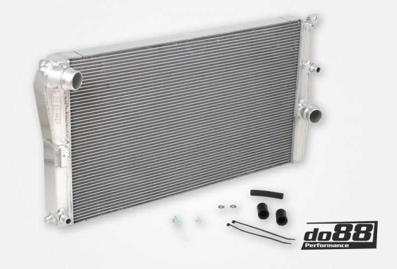 do88 12-16 BMW 1/2/3/4-Series M135i/M235i/335i/435i (F2X/F3X) Aluminum Radiator