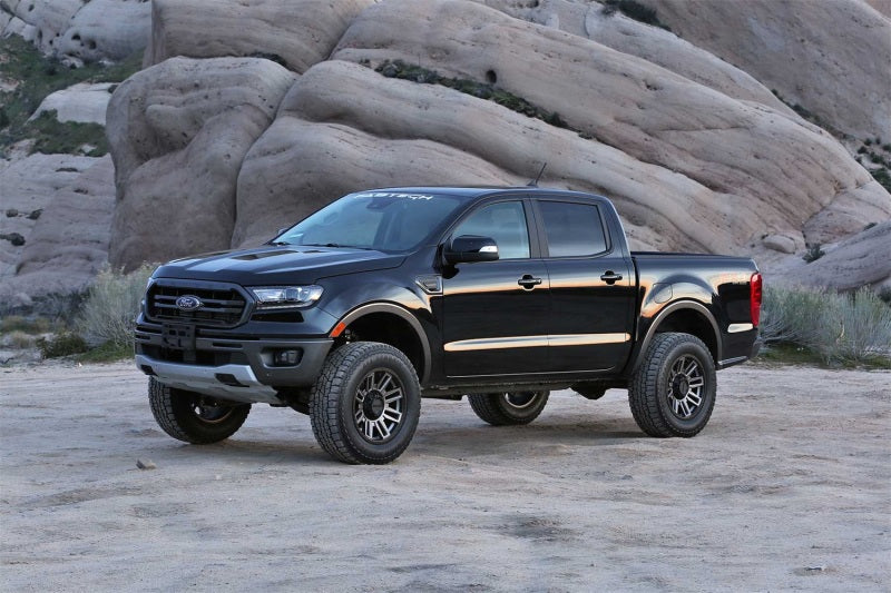 Fabtech 2019 Ford Ranger 4WD 2.5in Leveling System