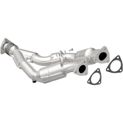 MagnaFlow Direct Fit Catalytic Converter 04-06 VW Touareg 3.2L