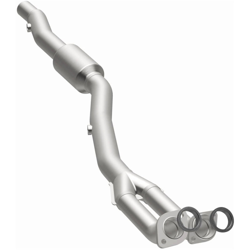 MagnaFlow Direct Fit Catalytic Converter 97-98 BMW 540i 4.4L / 740I 4.4L / 96-98 740IL 4.4L P/S