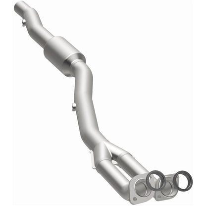 MagnaFlow Direct Fit Catalytic Converter 97-98 BMW 540i 4.4L / 740I 4.4L / 96-98 740IL 4.4L P/S