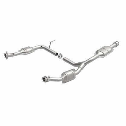MagnaFlow Direct Fit Catalytic Converter 02-04 Explorer 4L Y