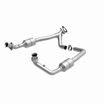 MagnaFlow Direct Fit Catalytic Converter 2002 Ford E-Series Vans 5.4L