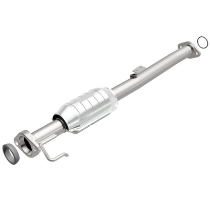 MagnaFlow Direct Fit Catalytic Converter 2000 Chevy Tracker 1.6L