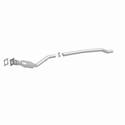 MagnaFlow Direct Fit Catalytic Converter 96-00 Caravan-Voyager 2.4L