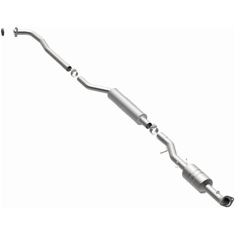 MagnaFlow Direct Fit Catalytic Converter 2008-2009 OUTLANDER 2.4 L Underbody