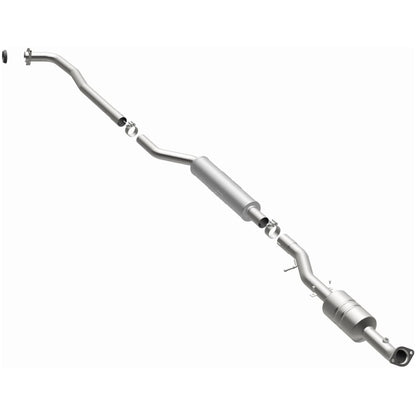 MagnaFlow Direct Fit Catalytic Converter 2008-2009 OUTLANDER 2.4 L Underbody