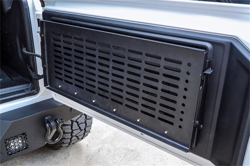 Dee Zee 18-23 Jeep JL Jeep - Rear Door Work Bench