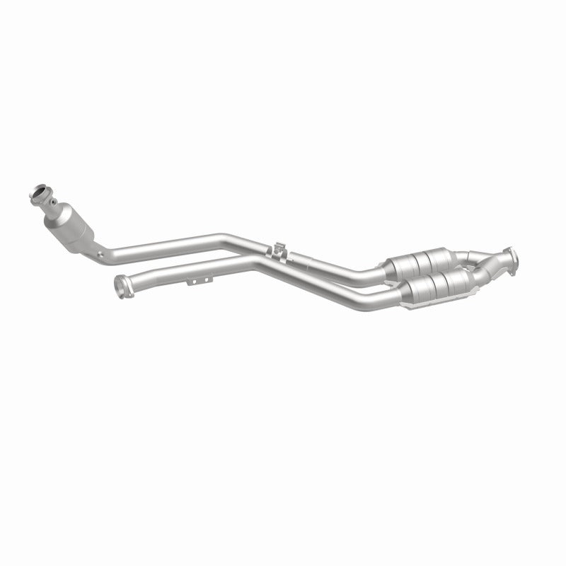 MagnaFlow Direct Fit Catalytic Converter 99-00 Mercedes CLK320 3.2L