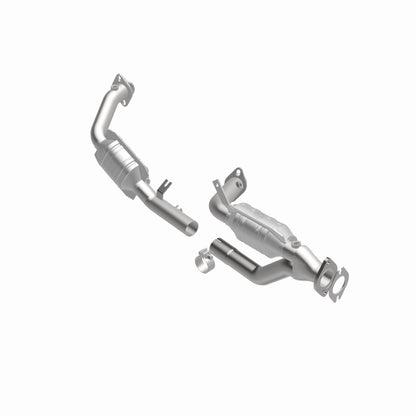 MagnaFlow Direct Fit Catalytic Converter 96-99 Taurus 3.0L