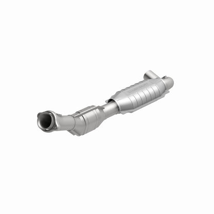MagnaFlow Direct Fit Catalytic Converter 97-98 Ford Trucks 4.6L