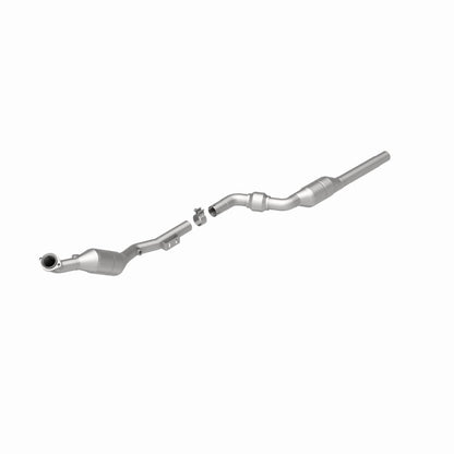 MagnaFlow Direct Fit Catalytic Converter 98-02 Mercedes E320 3.2L