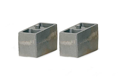 Fabtech 92-99 GM C1500 2WD Rear Leaf Spring Block Kit - 4in