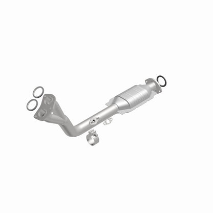 MagnaFlow Direct Fit Catalytic Converter 96-00 Toyota 4 Runner 2.7