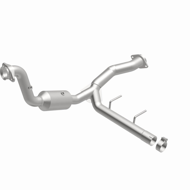 MagnaFlow Direct Fit Catalytic Converter 15-17 Ford F150 V6 2.7L OEM Underbody