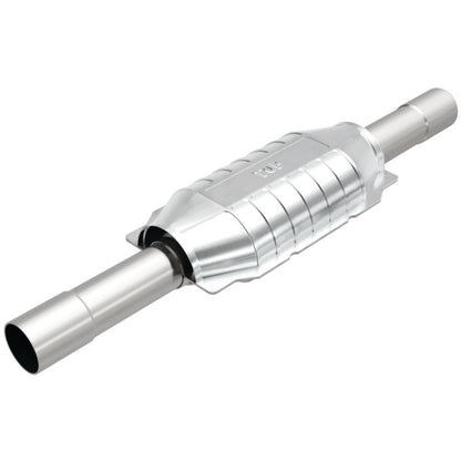 MagnaFlow Direct Fit Catalytic Converter GM 26X6.5 X4 2/2