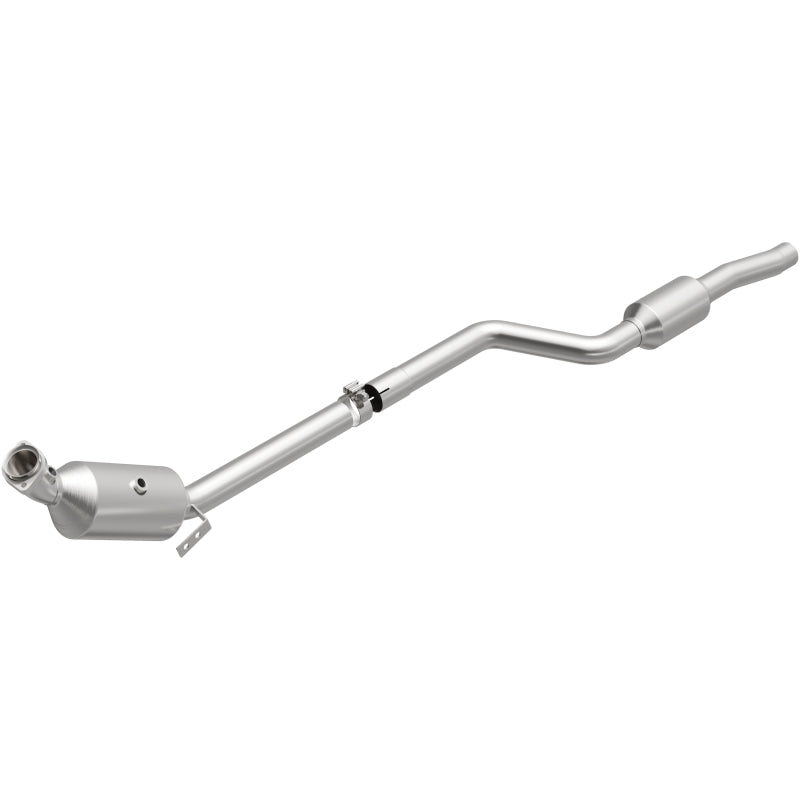MagnaFlow 2011 C300 V6 3 OEM Underbody Direct Fit Converter