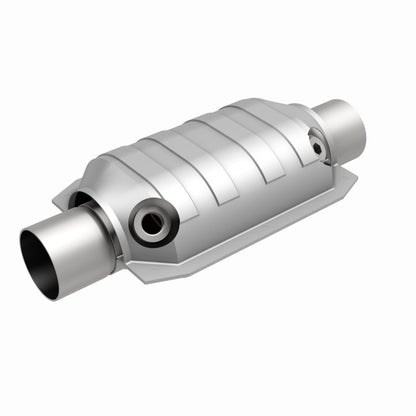 MagnaFlow Universal Catalytic Converter 2.5 W/Dual O2 Boss