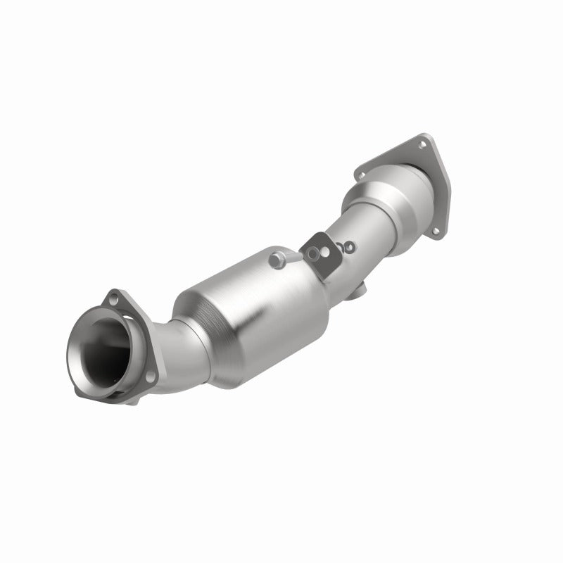 MagnaFlow Direct Fit Catalytic Converter 04-07 VW Touareg 4.2L Driver Side