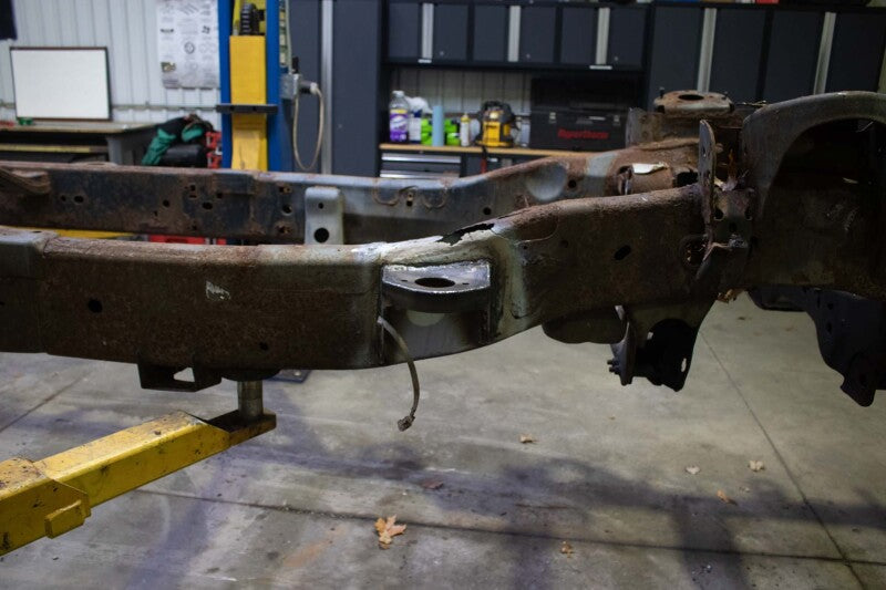 Rustbuster Front Cab Mount Right Side