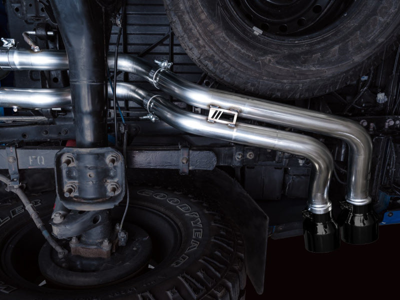 AWE Tuning 16-22 Toyota Tacoma 0FG Cat-Back Exhaust w/ BashGuard - Dual Diamond Black Tips