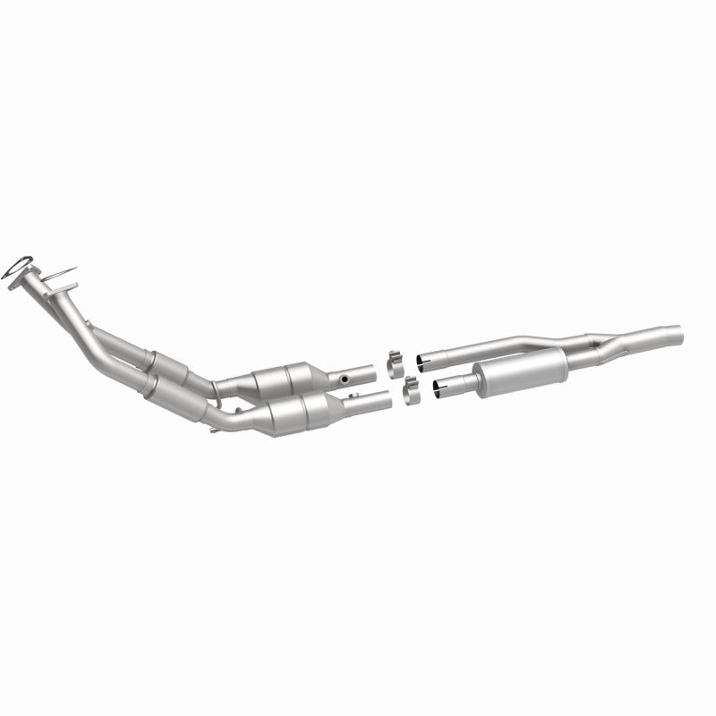 MagnaFlow Direct Fit Catalytic Converter TT QUATTRO-08 3.2L OEM