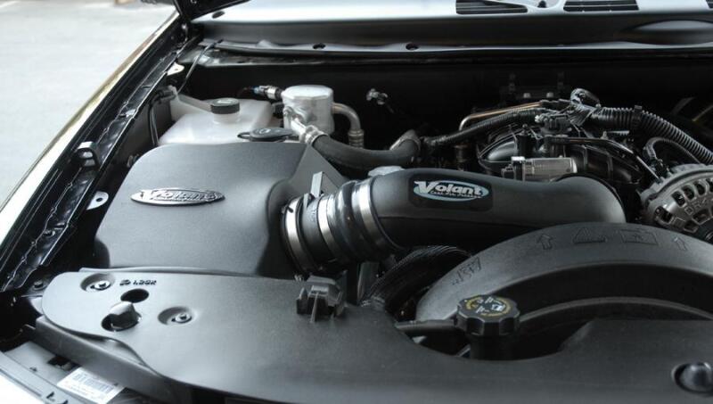 Volant 05-08 Chevrolet Trailblazer / GMC Envoy 5.3L V8 Pro5 Closed Box Air Intake System