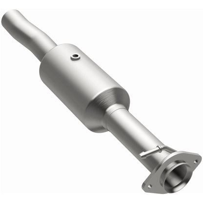 MagnaFlow 09-10 Ford F-550 Super Duty V10 6.8L Rear Underbody Direct Fit Catalytic Converter