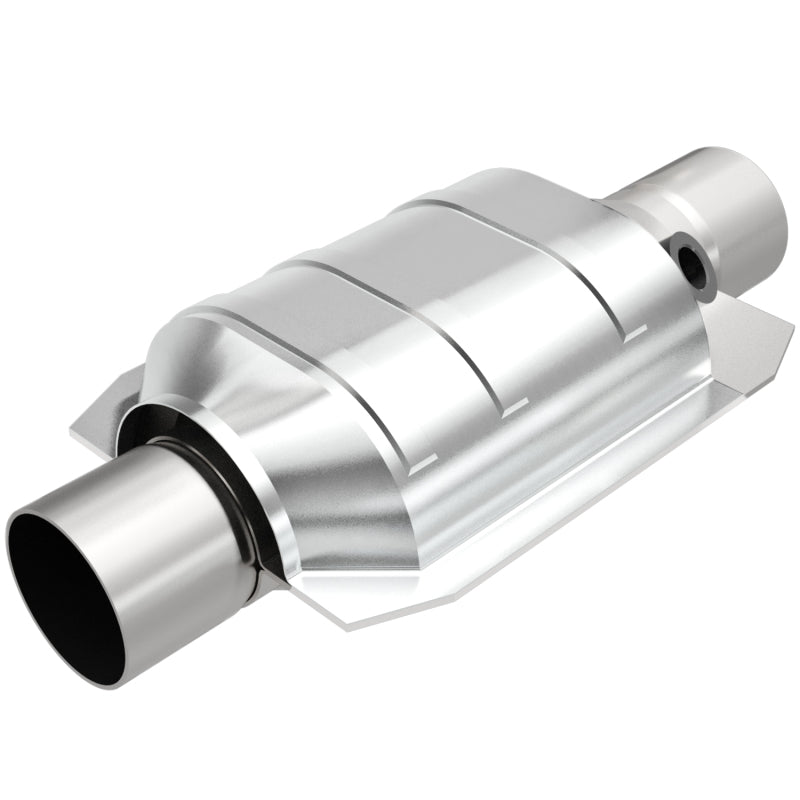 MagnaFlow Universal Catalytic Converter 2.25 W/Single O2 Boss