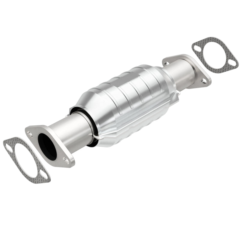 MagnaFlow Direct Fit Catalytic Converter 03-06 Kia Sorento 3.5L rear