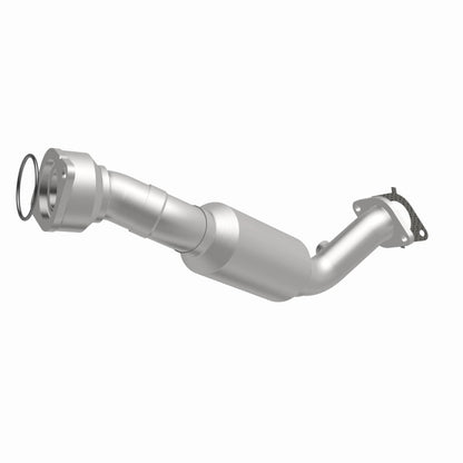 MagnaFlow 09-11 Lucerne V6 3.9L OEM Underbody Direct Fit Catalytic Converter