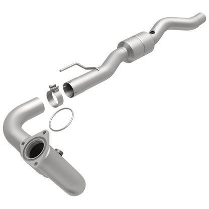 MagnaFlow Direct Fit Catalytic Converter 02-03 Avalanche 8.1 DS OEM