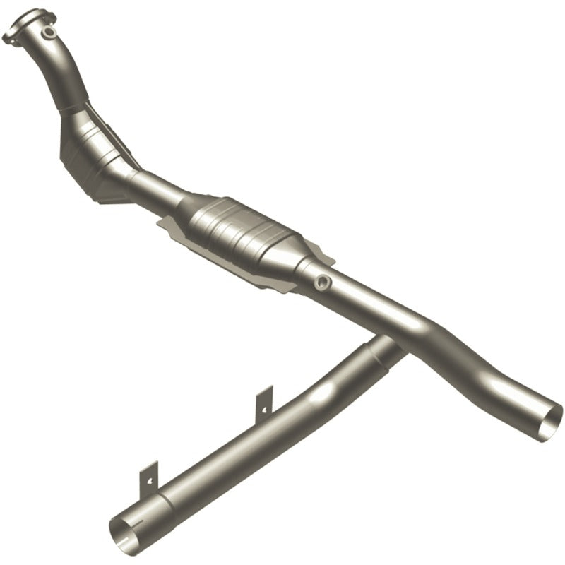 MagnaFlow Direct Fit Catalytic Converter 97-98 Ford Expedition 4.6