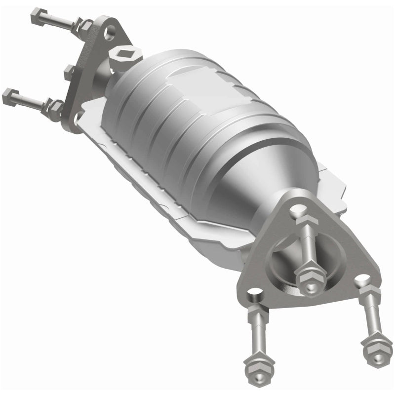 MagnaFlow Direct Fit Catalytic Converter 99-02 Nissan Frontier / 00-04 XTerra 3.3L (Calif)