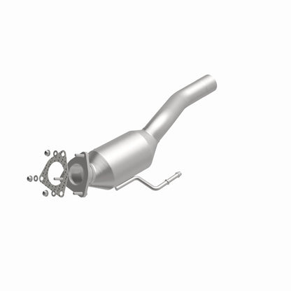 MagnaFlow Direct Fit Catalytic Converter 04-06 Porsche Cayenne 3.2L